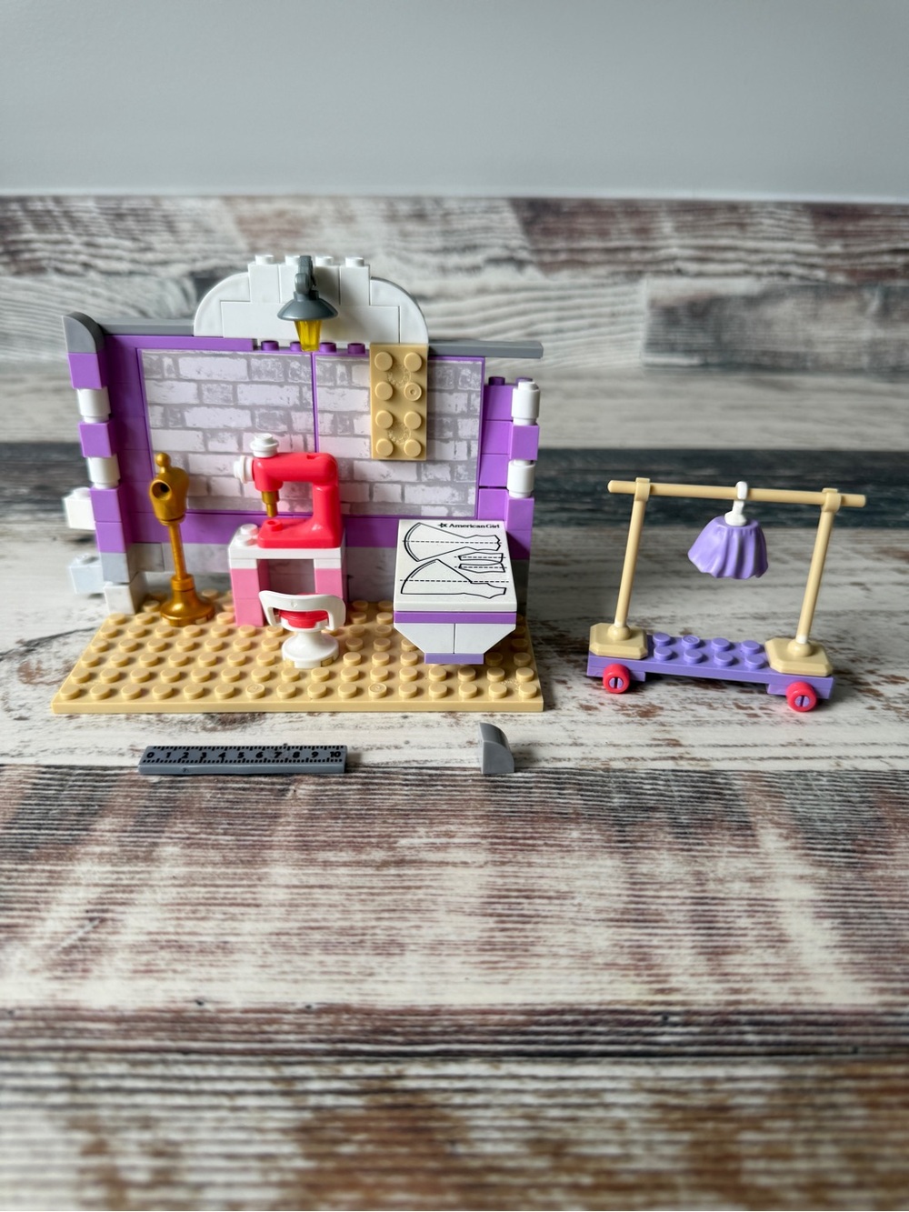 MegaBloks AMERICAN GIRL Doll ISABELLE Ballet RECITAL Set - STUDIO Partial PARTS